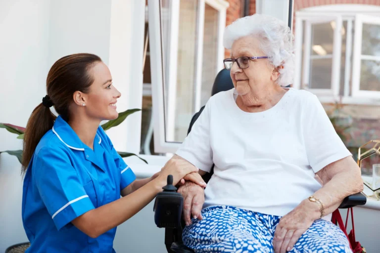 concept-of-Senior-Living-in-Vernon-Hills
